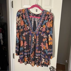 FREE PEOPLE Ruffled Plunge V Neck Longsleeve Blouse - Floral